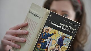 Donald Trump'ın "alternatif gerçekleri" Orwell'in 1984 romanını en çok satanlar listesine soktu