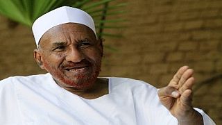 Retour attendu au Soudan de l'opposant Sadeq al-Mahdi, après 30 mois d'exil