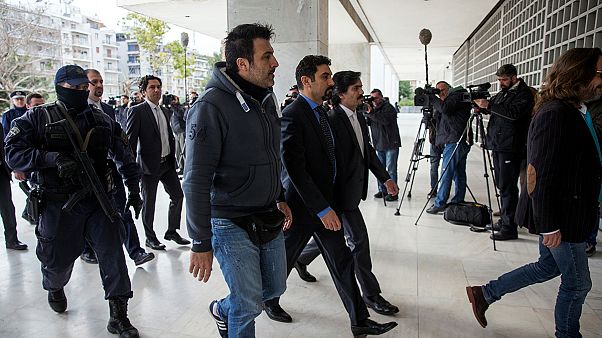 Supremo Tribunal grego desafia Ancara ao rejeitar extradição de militares turcos Supremo Tribunal grego desafia Ancara ao rejeitar extradição de militares turcos
