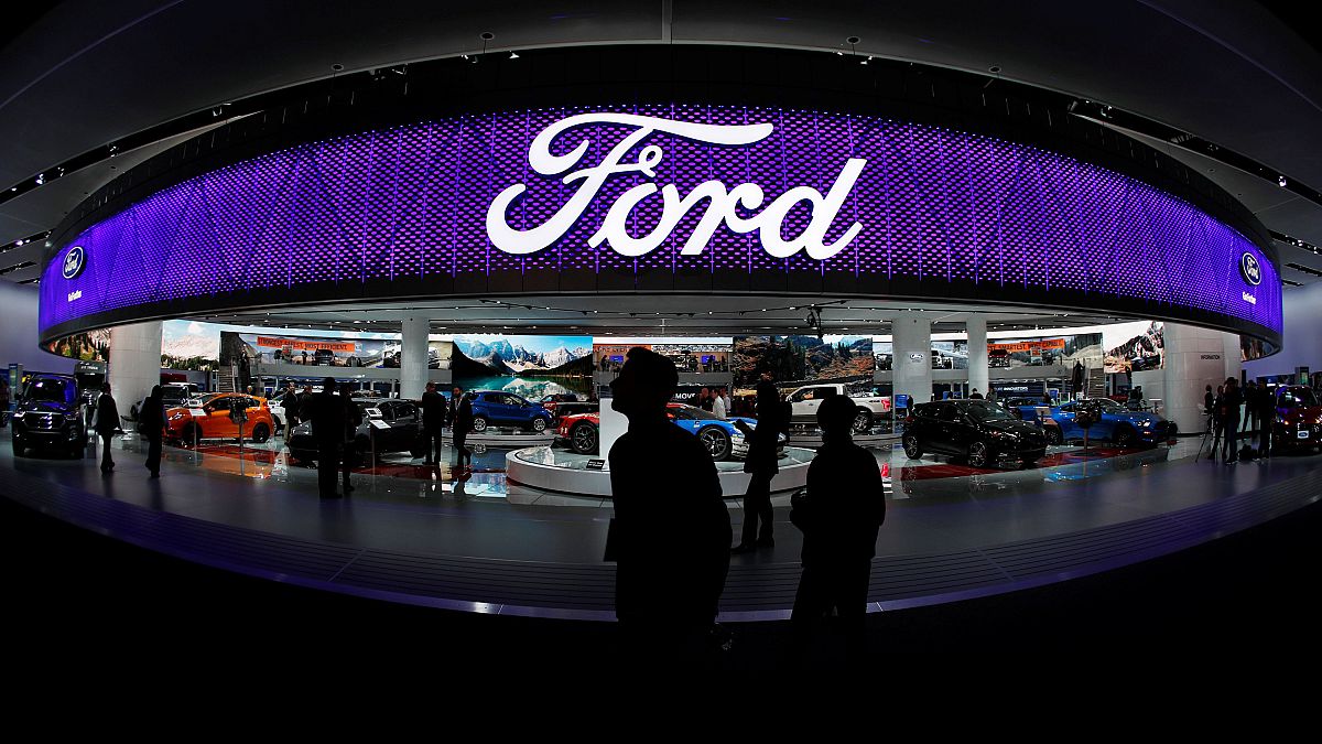 Ford: utile 2016 in netto calo rispetto all'anno precedente