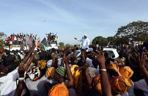 "Végre itthon!" - hazatérhetett a megválasztott gambiai elnök