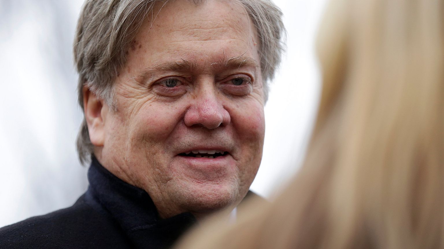 Trump-Berater Bannon sagt, Medien sollen den Mund halten