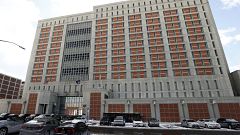 Hard to digest: Inmates eat holiday steak during shutdown while prison workers go unpaid