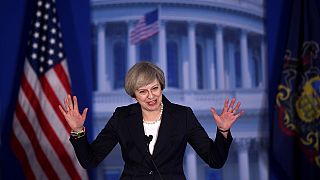 Theresa May intenta impulsar en Filadelfia un acuerdo comercial bilateral preferente con EEUU