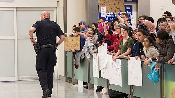 Décret anti-immigrés : un juge fédéral bloque l'expulsion des ressortissants "indésirables" Décret anti-immigrés : un juge fédéral bloque l'expulsion des ressortissants "indésirables"