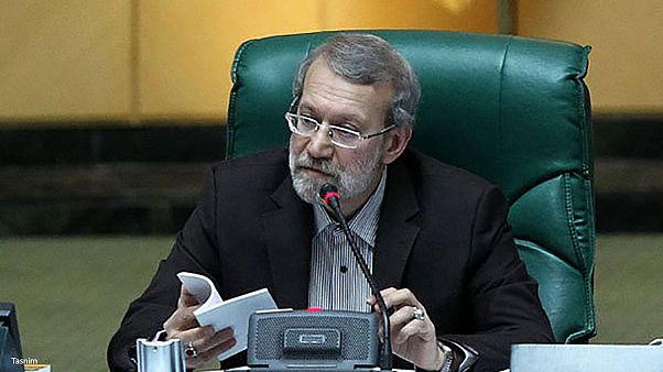 تمجید علی لاریجانی از واکنش ترانه علیدوستی به «فرمان ترامپ» تمجید علی لاریجانی از واکنش ترانه علیدوستی به «فرمان ترامپ»