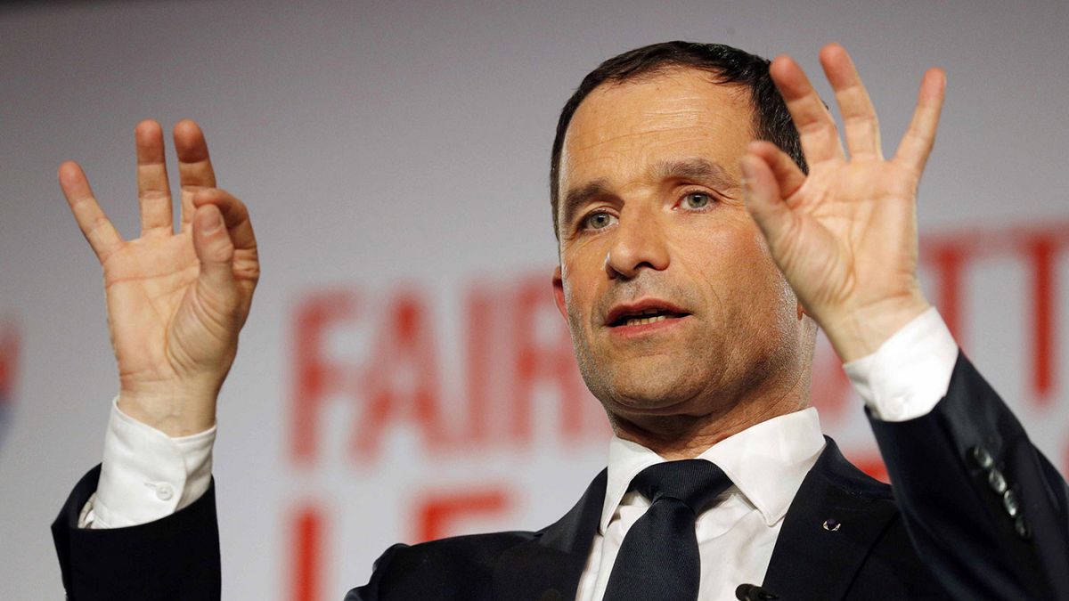 بنوا آمون نامزد سوسیالیست ها در انتخابات ریاست جمهوری فرانسه شد