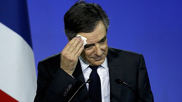 Frankreich: Präsidentschaftsbewerber François Fillon bestreitet erneut Vorwürfe Frankreich: Präsidentschaftsbewerber François Fillon bestreitet erneut Vorwürfe