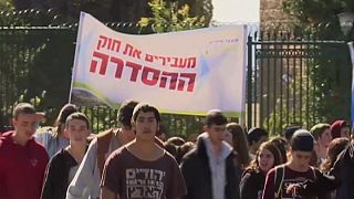A zsidó telepek fennmaradásáról dönt az izraeli parlament