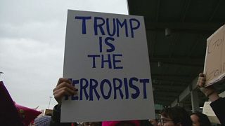 AB'den Trump'ın mülteci kararına tepki