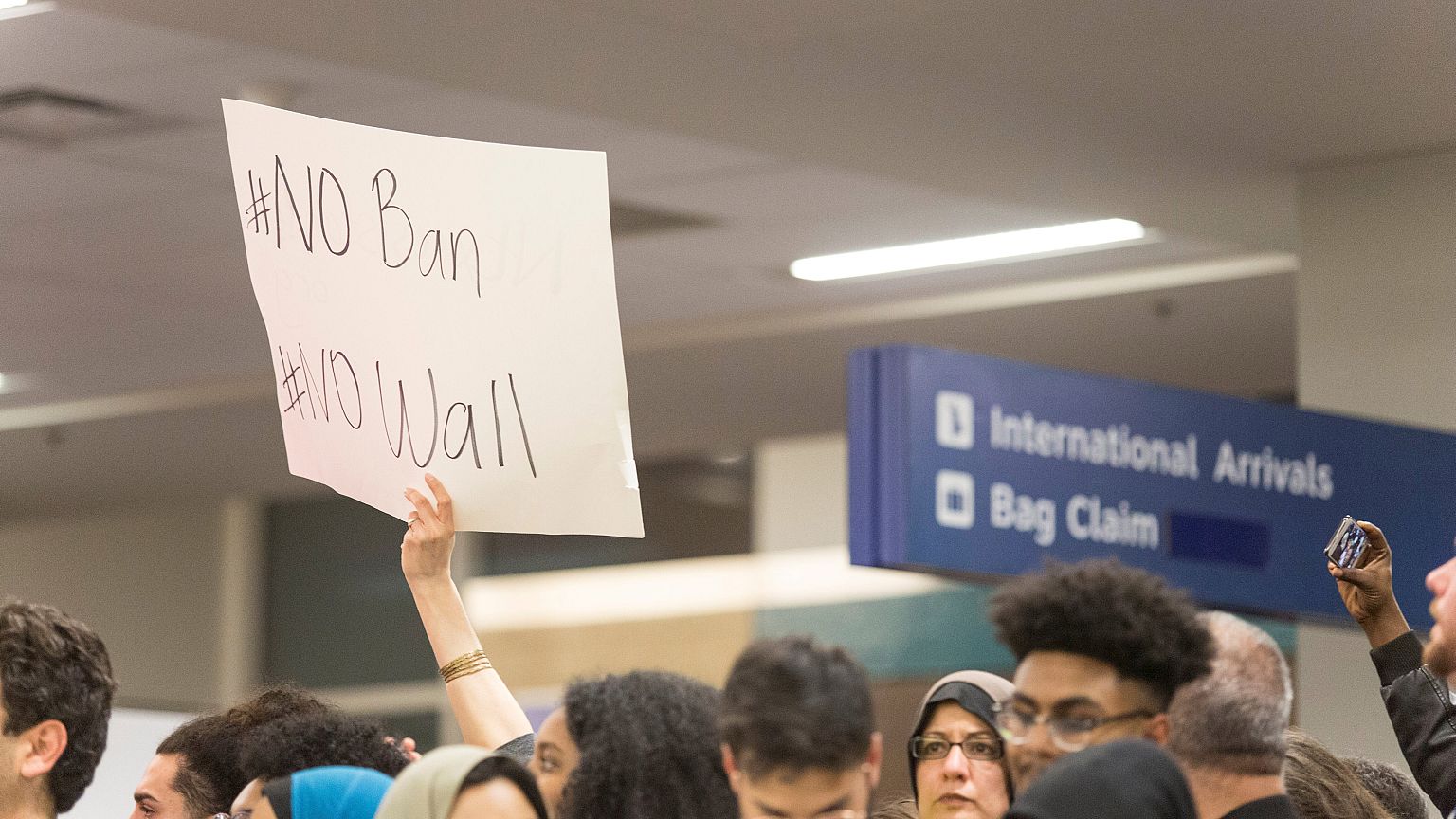 "Pour Trump, les cent jours de grâce semblent terminés"