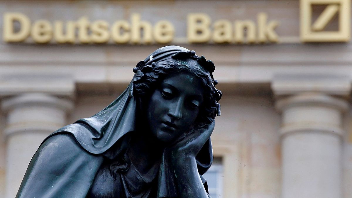 Pénzmosás miatt bírságolták meg a Deutsche Bankot