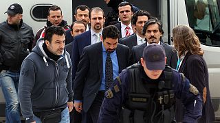 Παρατείνεται η κράτηση των 8 Τούρκων στρατιωτικών