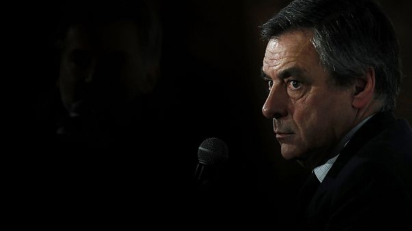 Fillon sinks further under new corruption allegations Fillon sinks further under new corruption allegations