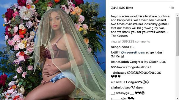 Mai tanti likes come per lei: la foto di Beyoncé incinta diventa virale Mai tanti likes come per lei: la foto di Beyoncé incinta diventa virale