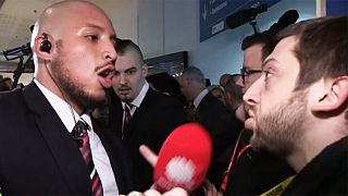 Journalist bei Le-Pen-Veranstaltung gewaltsam herausgeworfen