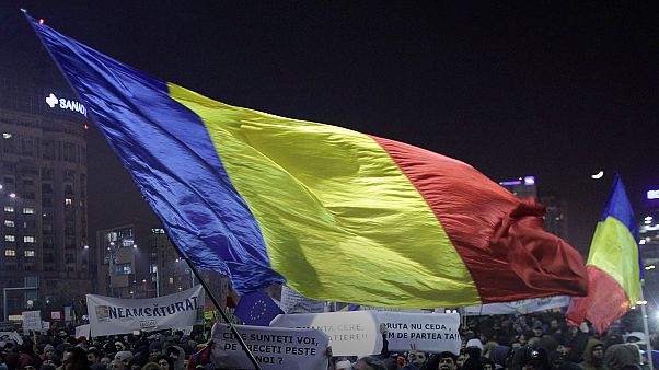 مشروع الحكومة الرومانية لتخفيف قوانين قمع الفساد تثير انشغال بروكسيل مشروع الحكومة الرومانية لتخفيف قوانين قمع الفساد تثير انشغال بروكسيل