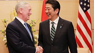 Il neo segretario alla difesa Usa James Mattis in Corea del Sud