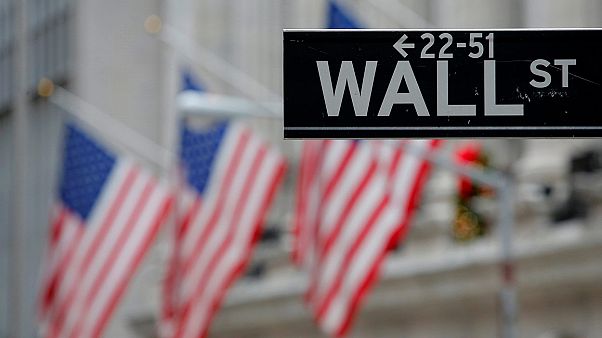 Трамп помог друзьям-бизнесменам: пересмотр закона Додда-Франка Трамп помог друзьям-бизнесменам: пересмотр закона Додда-Франка