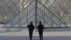 Louvre-Angreifer: 29 Jahre alt, ägyptisches Visum