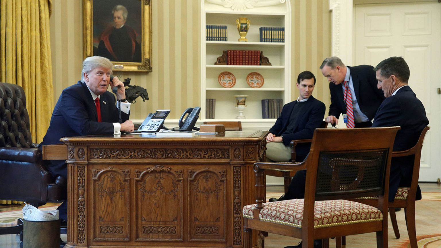 Derin gırtlaklar Trump'ı zorluyor