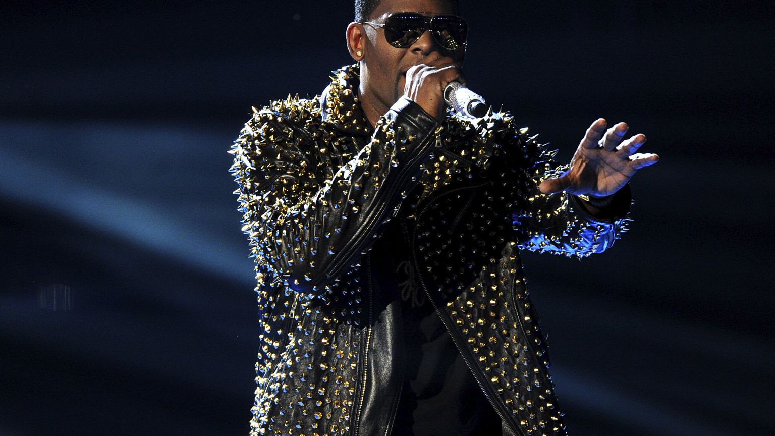 Image: R. Kelly