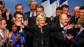 France : Marine Le Pen dénonce "la droite du fric et la gauche du fric"