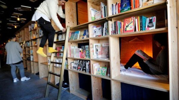 Japonya'da yeni bir konaklama konsepti: Kitap ve Yatak Japonya'da yeni bir konaklama konsepti: Kitap ve Yatak
