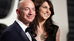 Image: Jeff Bezos MacKenzie Bezos