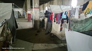 Διεθνής Αμνηστία: Ακατάλληλα τα κέντρα φιλοξενίας προσφύγων στην Ελλάδα