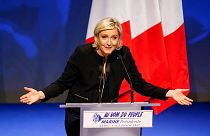 Le Pen cavalca le proposte di Trump: “Sì al Muslim Ban, se necessario”