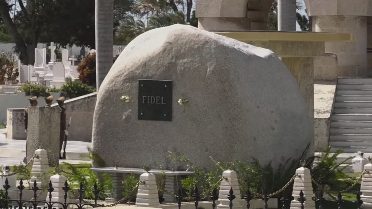 La tumba de Fidel Castro, nueva atracción turística de Santiago de Cuba |  Euronews