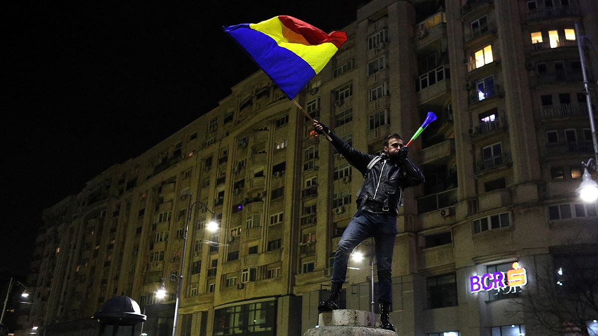 Folytatódtak a tüntetések Romániában