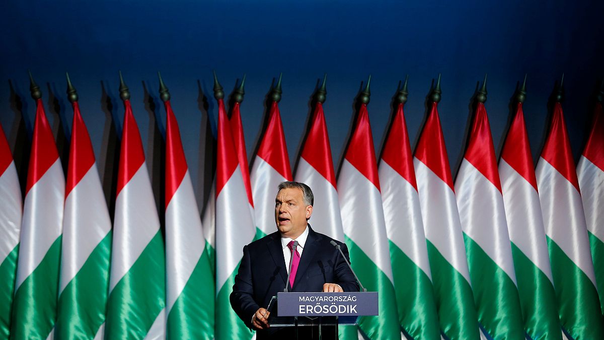 Hungarian PM: we welcome refugees fleeing Germany, France and Italy