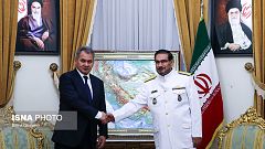 شمخانی: جنگنده‌های روسیه همچنان از آسمان ایران استفاده می‌کنند