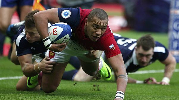 Francia sufre para ganar a Escocia en el Seis Naciones. Francia sufre para ganar a Escocia en el Seis Naciones.