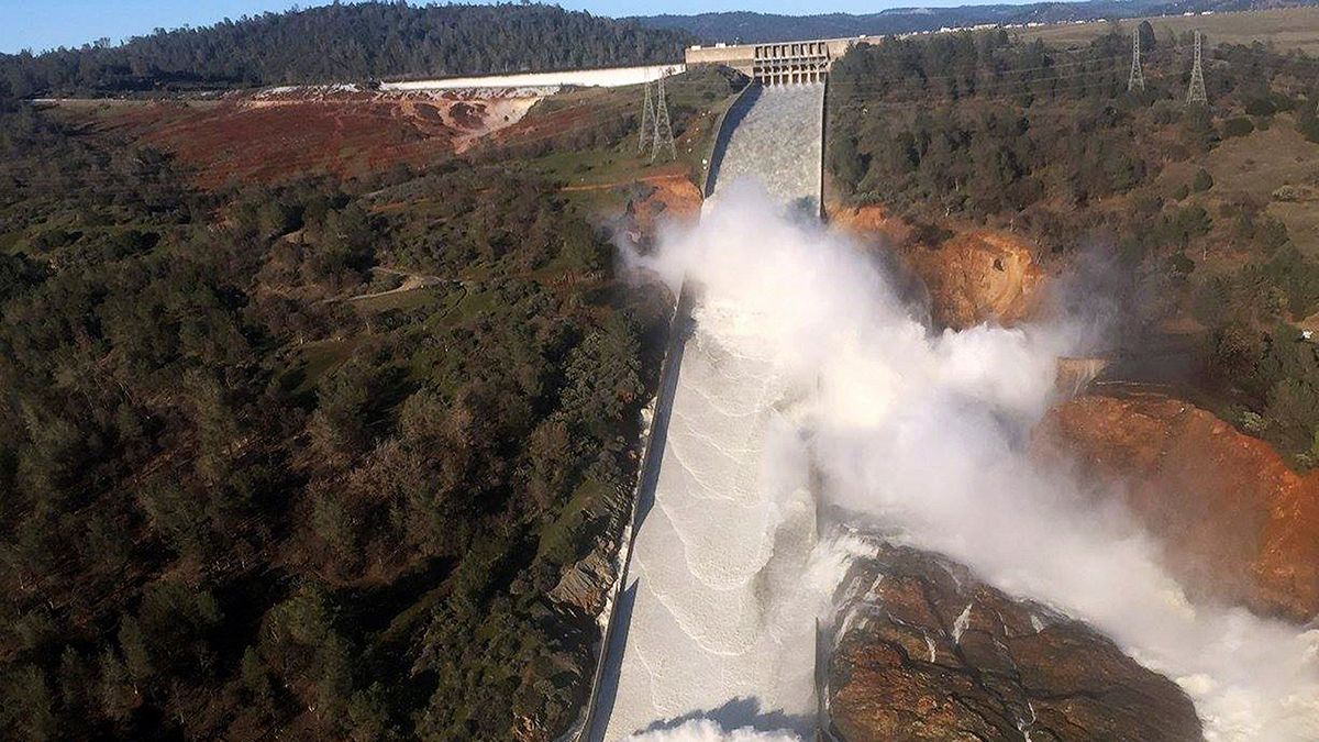 Staudamm kaputt: Tausende Amerikaner evakuiert