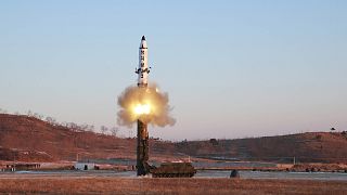 كوريا الشمالية تطلق صاروخاً باليستياً جديداً