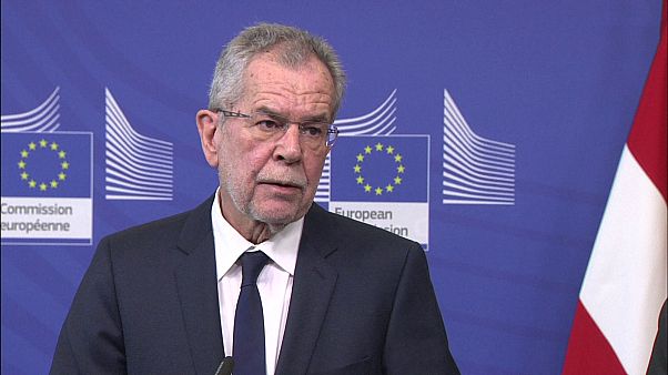 Il presidente austriaco a Bruxelles: puntare sui giovani per sconfiggere il populismo di destra Il presidente austriaco a Bruxelles: puntare sui giovani per sconfiggere il populismo di destra