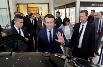 Últimas sondagens dão vitória a Emmanuel Macron frente a Marine Le Pen