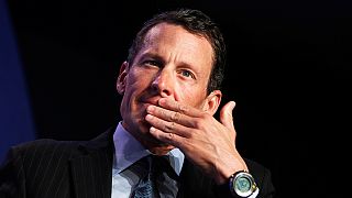 EUA: Lance Armstrong enfrenta processo de 100 milhões