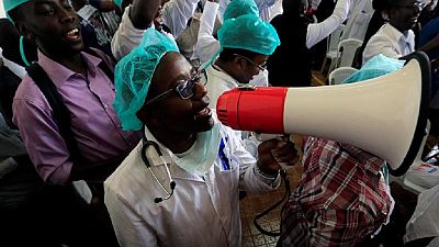 Kenya : les médecins du privé entrent en grève en soutien à leurs collègues du public arrêtés