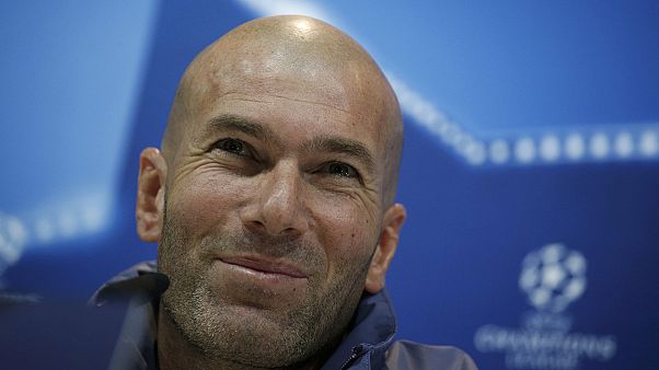 Liga dos Campeões: Real e Nápoles prometem emoções fortes em Madrid Liga dos Campeões: Real e Nápoles prometem emoções fortes em Madrid