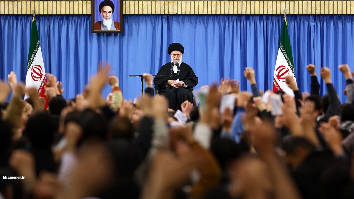 رهبر ایران: آشتی ملی معنی ندارد