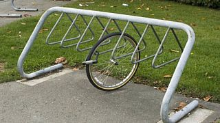 Minister promoting cycle lanes has bike stolen