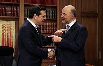 Grèce : à Athènes, Moscovici plaide le compromis