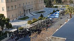 Στην Βουλή τροπολογία για τους πυροσβέστες πενταετούς υποχρέωσης