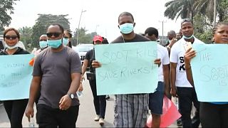 Port Harcourt citizens protest against air pollution [no comment]