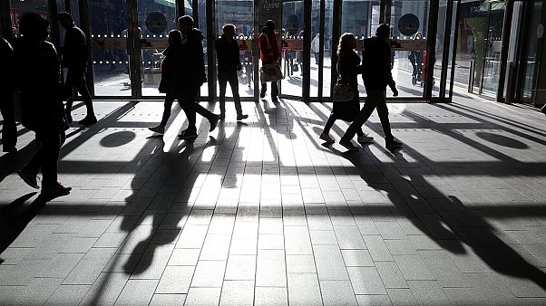 Regno Unito: calano - inaspettatamente - le vendite al dettaglio, economia rallenta Regno Unito: calano - inaspettatamente - le vendite al dettaglio, economia rallenta