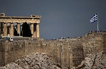 Grecia: Atene cerca accordo politico su debito, Fmi resta al tavolo dei negoziati